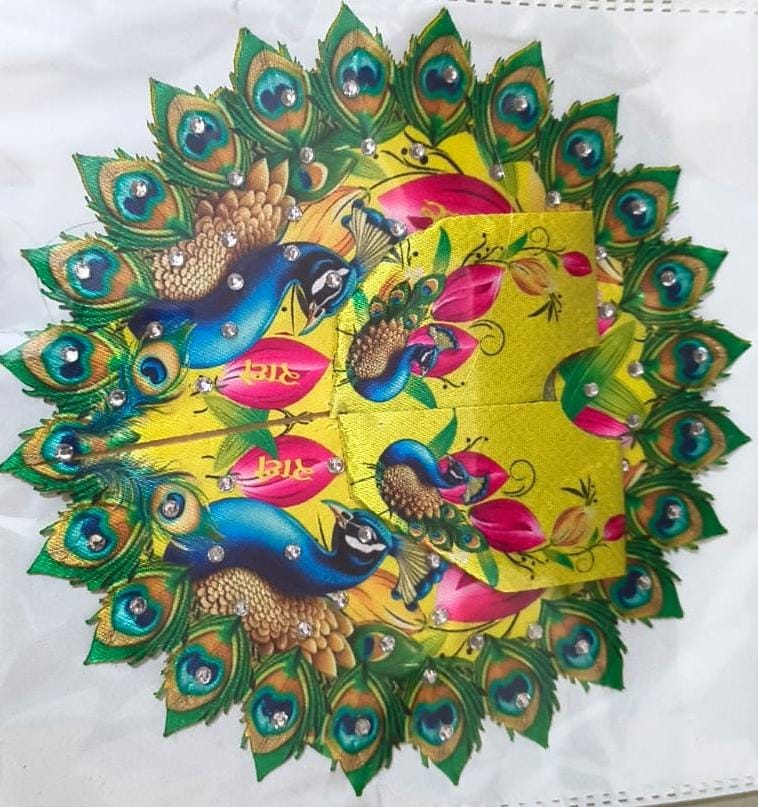 "Laddu Gopal Designer Dress – Available in Sizes 0 to 8"